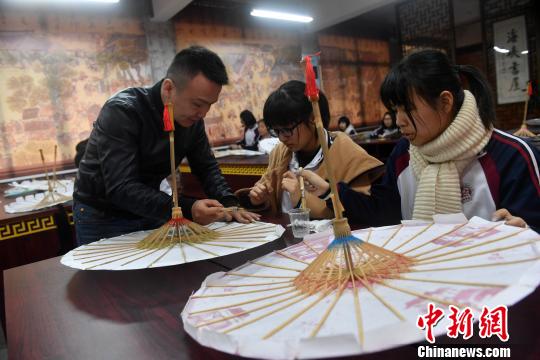 80后理工男與福州油紙傘的不解之緣