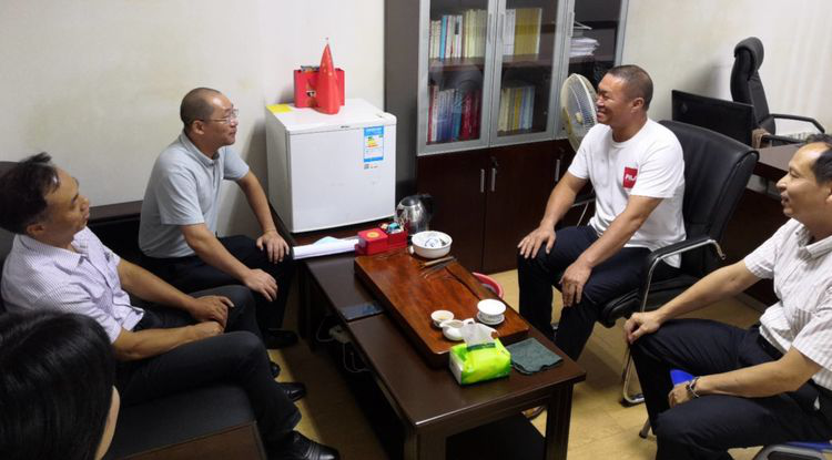 鼓樓區開展“八一”建軍節系列活動